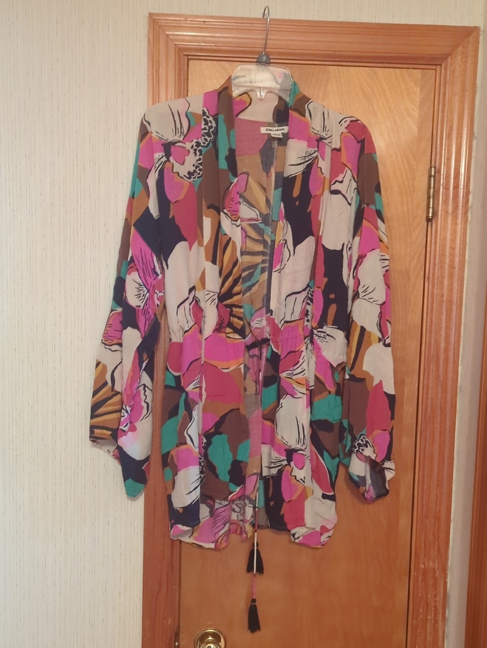 Billabong Multi-Color Floral Open-Front Kimono